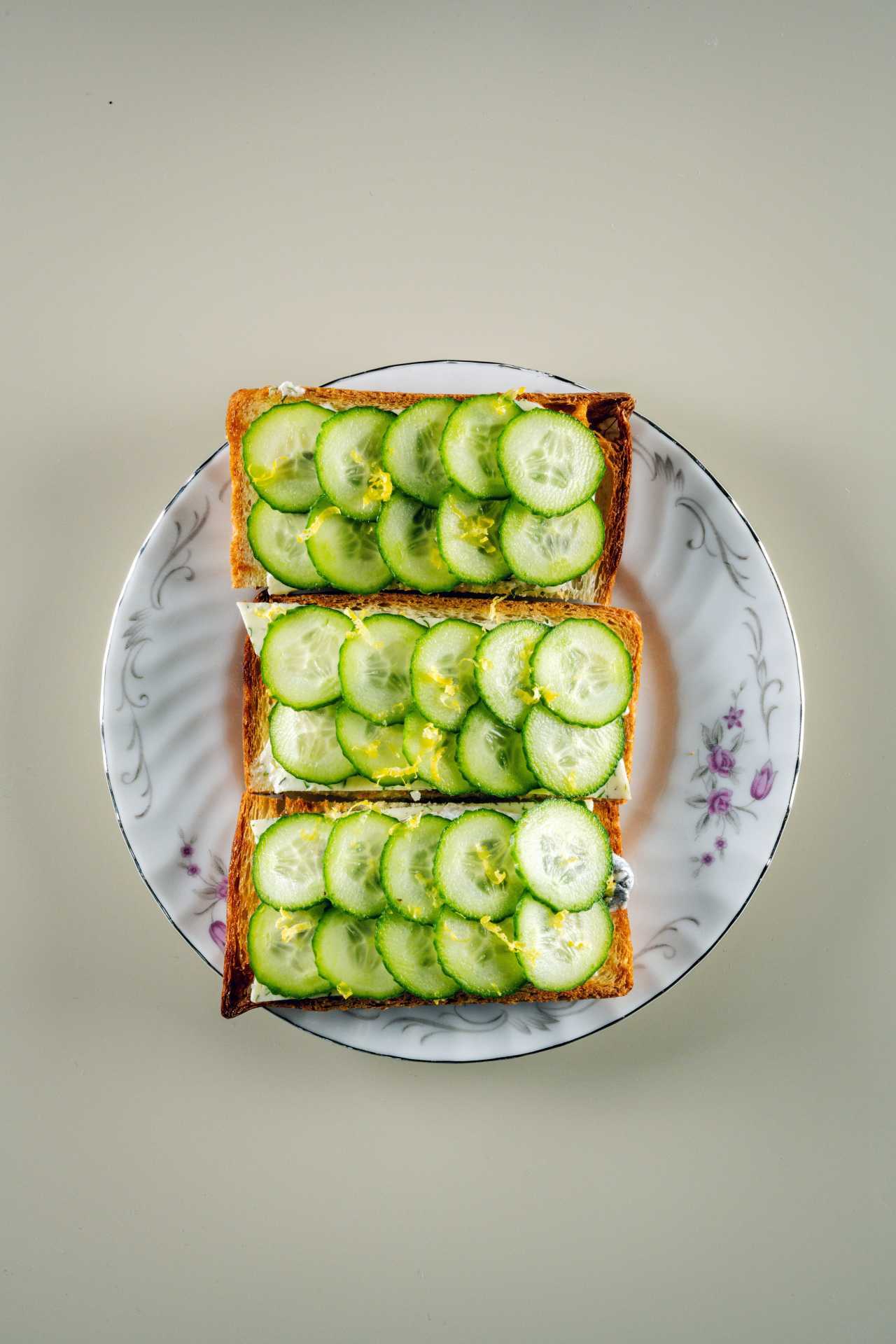 The Anchovy Toast with cucumbers at Lisbon Hotel