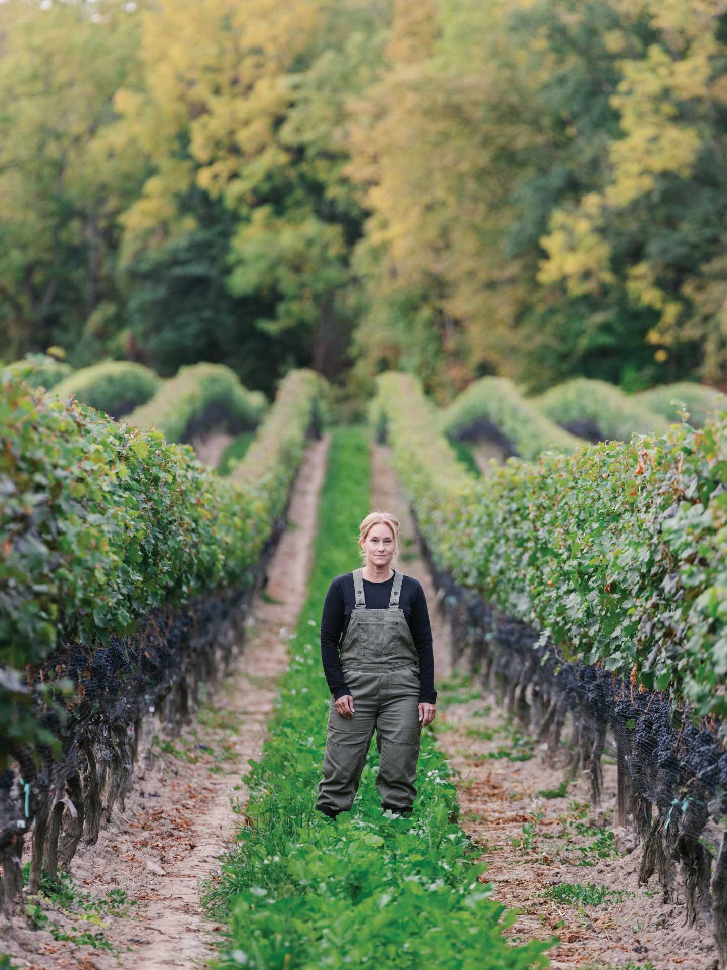 Foodism ICON Awards | Wine ICON: Kelly Mason in the vineyard