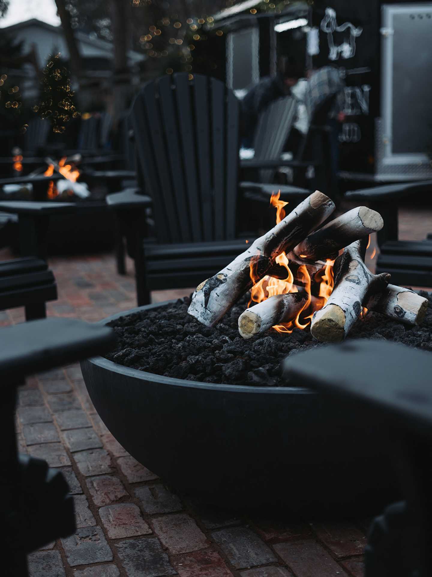 Elora Christmas Market | A plein fire pit at the Elora Christmas Market