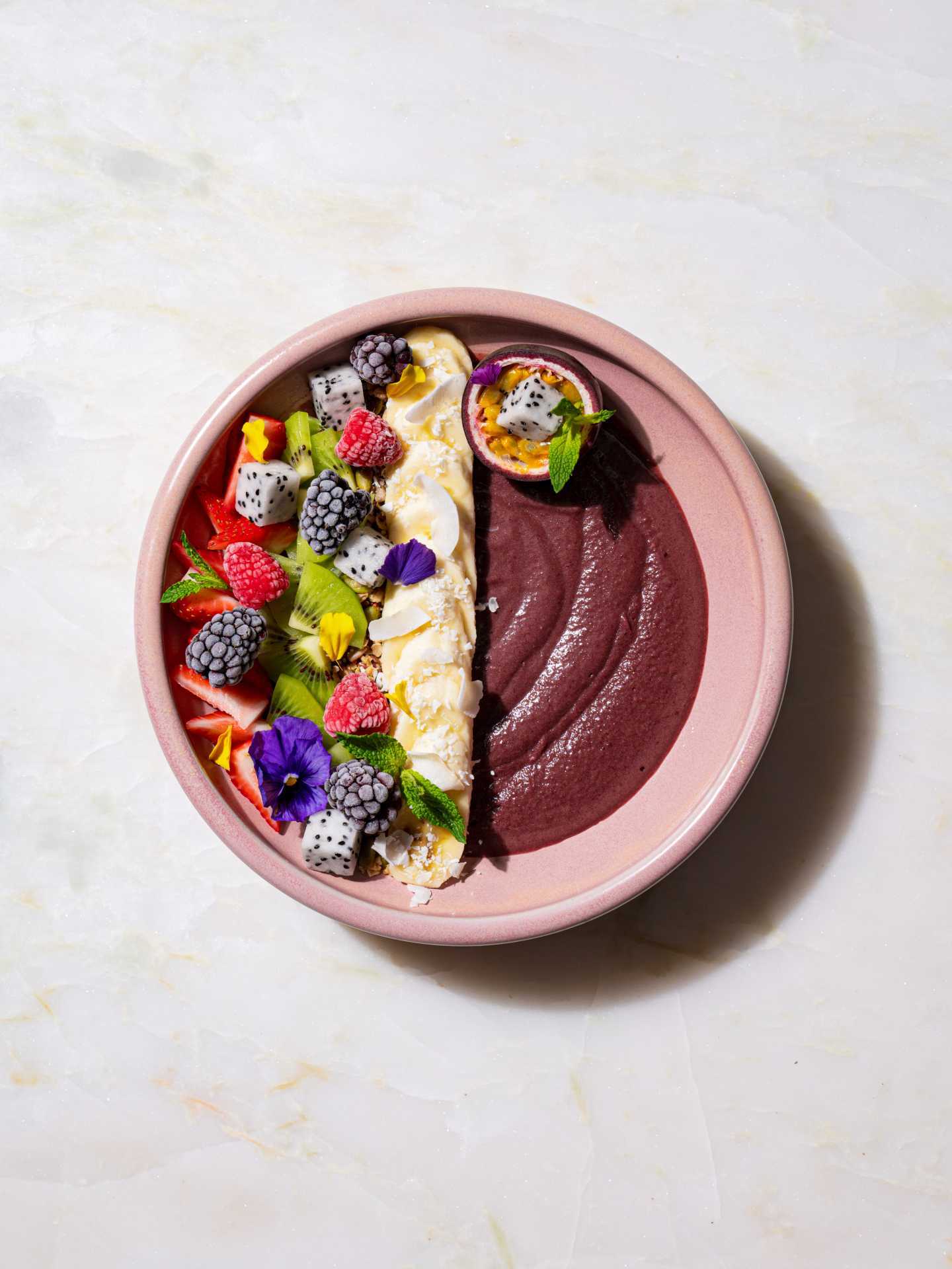 Markham restaurants | An açai bowl at Glass Kitchen