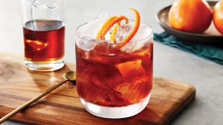 5 of the best whisky gifts at LCBO | An old fashioned with whisky