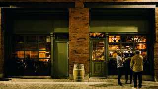 Best bars in Toronto | Outside Bar Volo