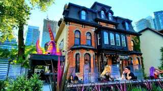 Best bars in Toronto | The patio outside Storm Crow Manor