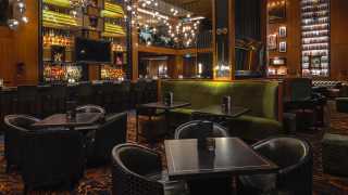 Accessible restaurants in Toronto | The lounge inside Hy's steakhouse