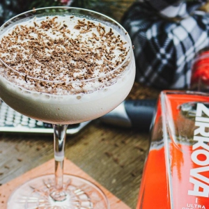 Mistletoe Mudslide cocktail recipe