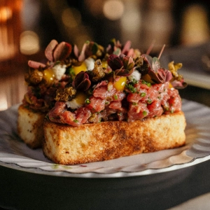 Best new restaurants Toronto | Steak tartare at Bar Prequel