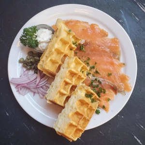 The best brunch in Toronto | Smoked salmon with waffles and capers