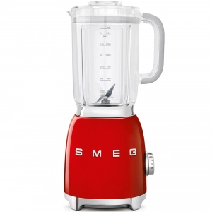 A red SMEG blender