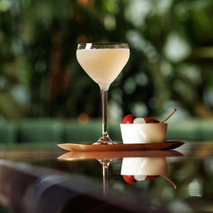 A martini and olives at Le Tigre