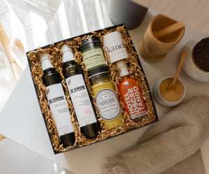 Canadian gift boxes | Present Day Gifts Culinary Box