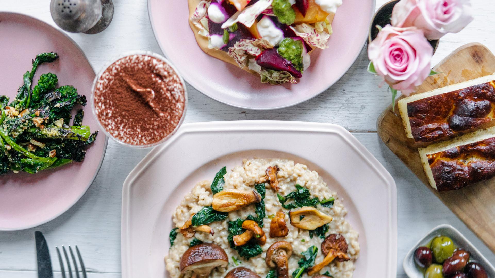Valentine's Day 2021 | Romantic Food and drink delivery ideas | Dinner at Ufficio Valentine's Day 2021 | Romantic Food and drink delivery ideas | Dinner at Ufficio
