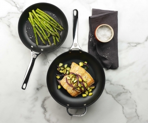 Weapons of Choice: Le Creuset Toughened Nonstick Frying Pan