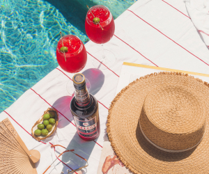 Picnic recipes | Select Aperitivo spritzes by the pool