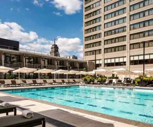 The Sheraton Centre Toronto Hotel pool